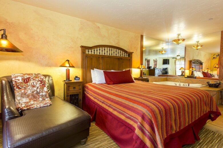 Avila La Fonda Hotel