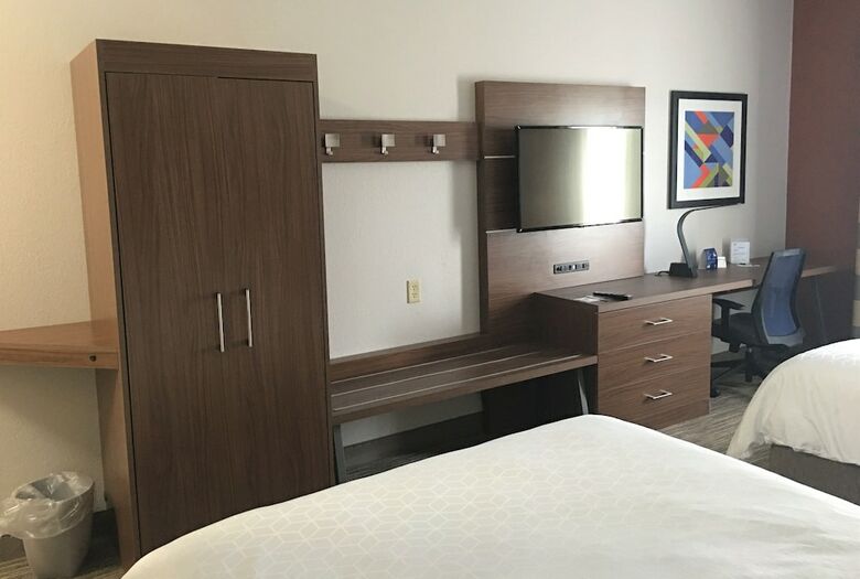 Hotel Holiday Inn Express Greensburg