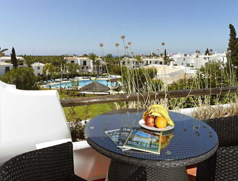 S�o Rafael Villas, Apartments & Guesthouse