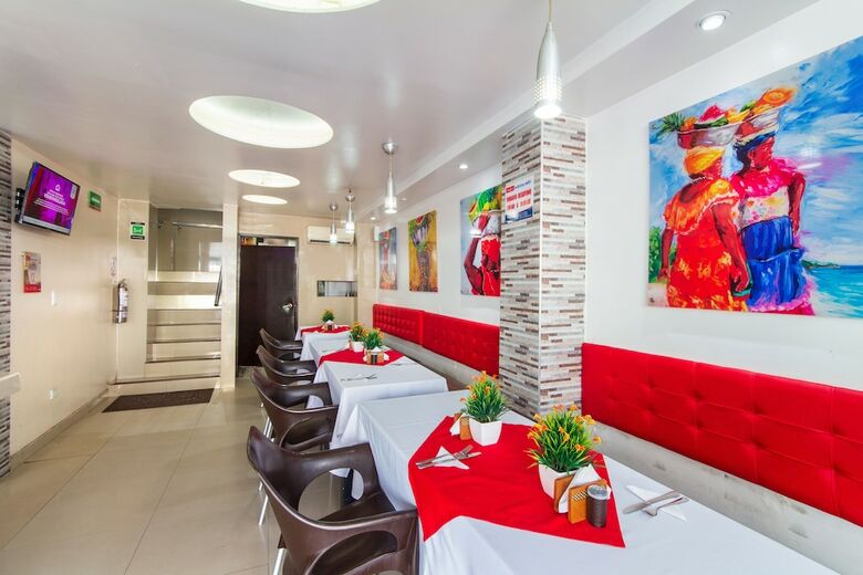 Hotel Marina Suites