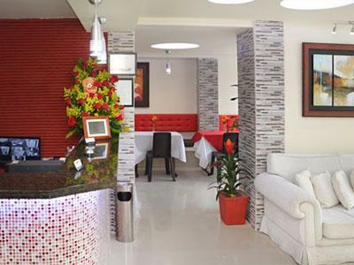 Hotel Marina Suites