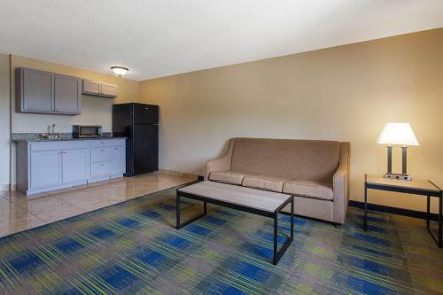 Hotel Super 8 By Wyndham Cromwell/middletown