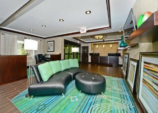 Hotel Comfort Inn & Suites Butler