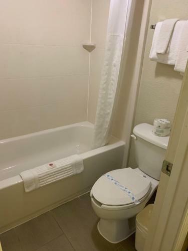Hotel Days Inn By Wyndham Austintown