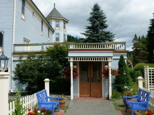 Posada Alexander's Country Inn At Mount Rainier