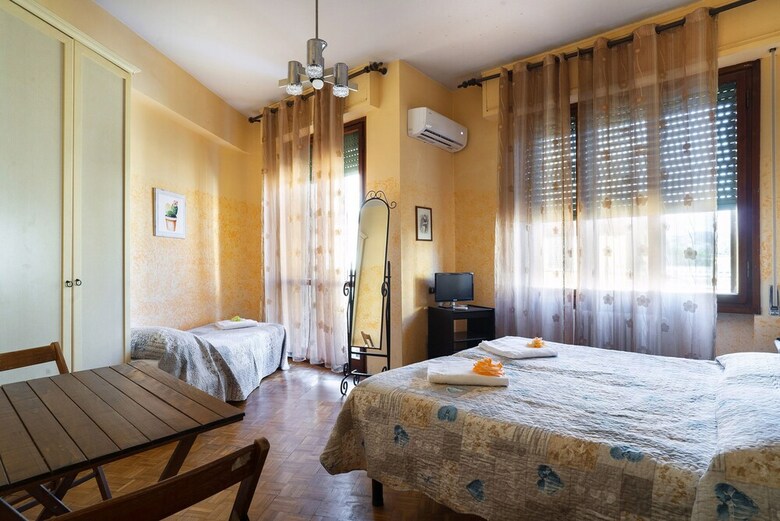 Hostal Soggiorno Karaba