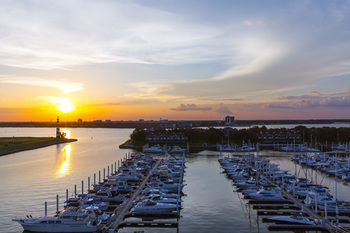 Hotel South Shore Harbour Resort And Conference Center