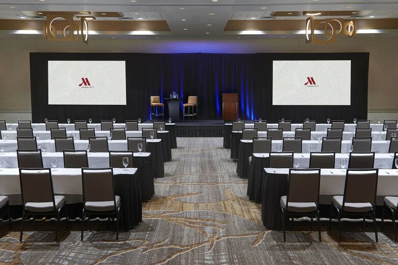Hotel Chicago Marriott Southwest At Burr Ridge