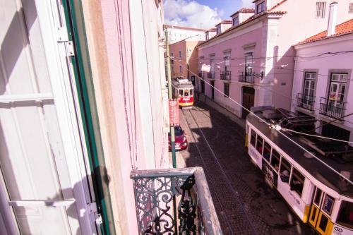 Alfama Patio Hostel