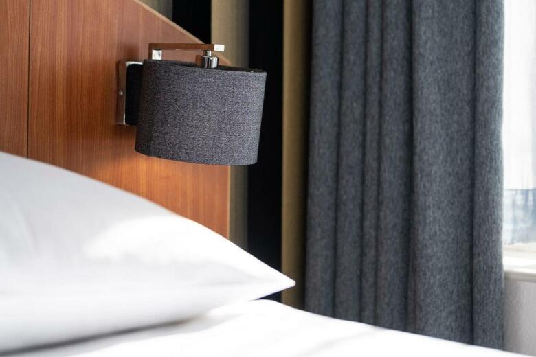 Aris Grand Place Hotel