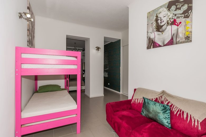 Hostal Vintage Place - Azorean Guest House