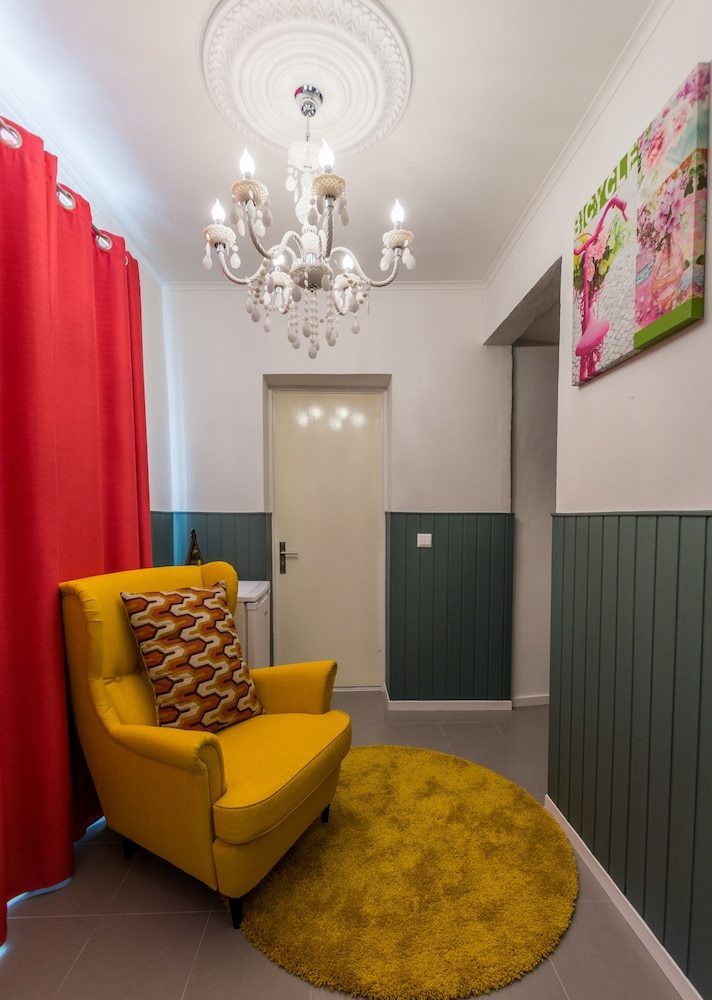 Hostal Vintage Place - Azorean Guest House