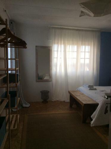Marina Lounge Hostel