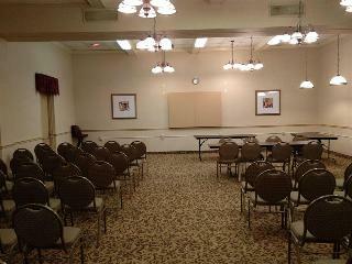 Hotel Baymont By Wyndham Youngstown