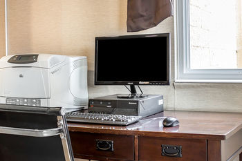 Hotel Quality Inn Dunmore