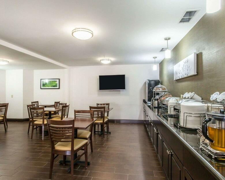 Hotel Sleep Inn & Suites Austinburg
