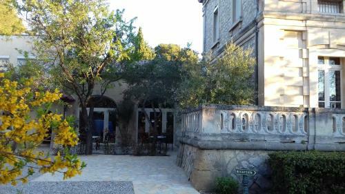 Hotel Logis H�tel R�sidence Les C�dres