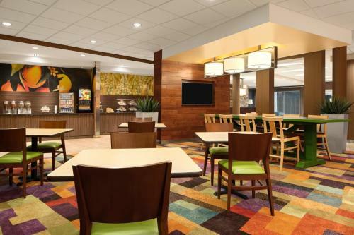 Hotel Fairfield Inn & Suites By Marriott Bristol