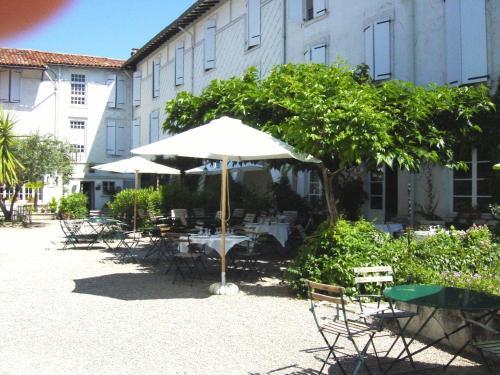 Hotel H�tel-restaurant Eychenne