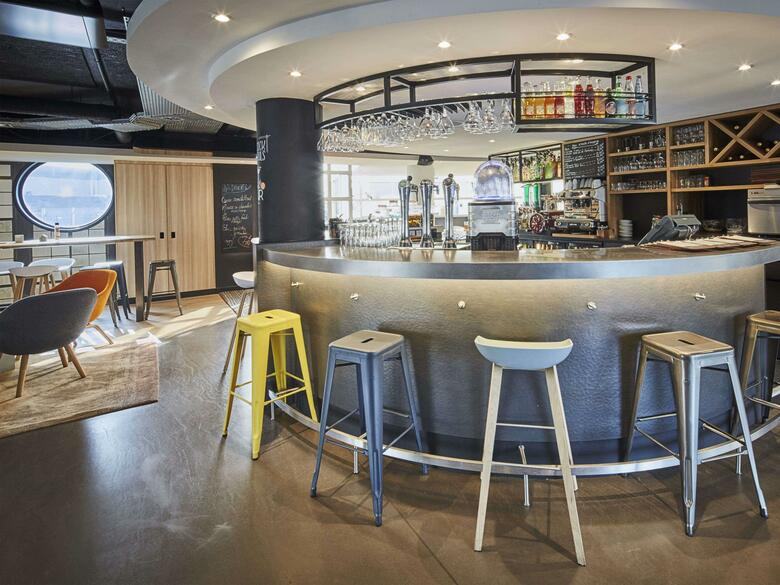 Hotel Kyriad Prestige Le Bourget - Aeroport