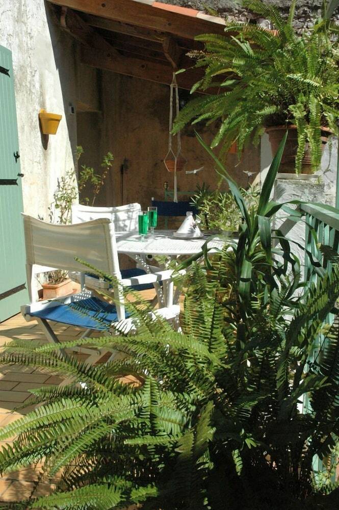 Bed & Breakfast La Magnanerie De Cazilhac