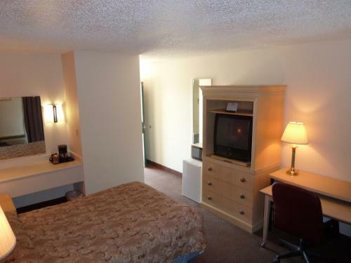Motel Canterbury Inn & Suites