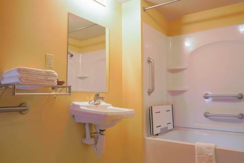 Hotel Regal Inn Coffeyville