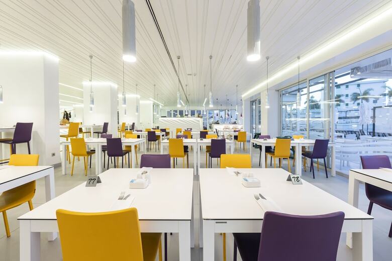 Hotel Caser�o