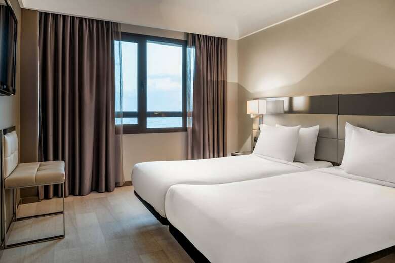 AC Hotel Iberia Las Palmas By Marriott