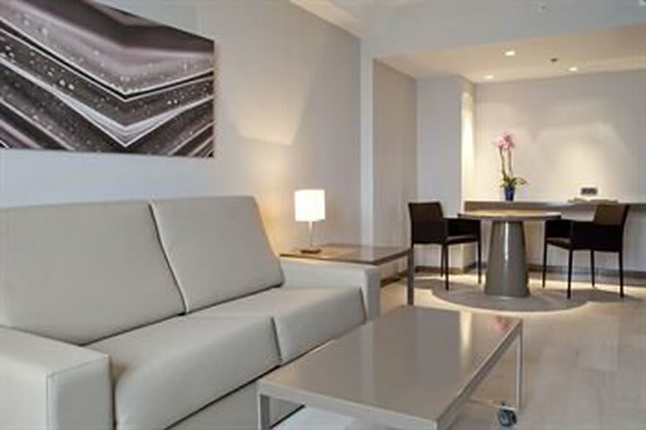 AC Hotel Iberia Las Palmas By Marriott