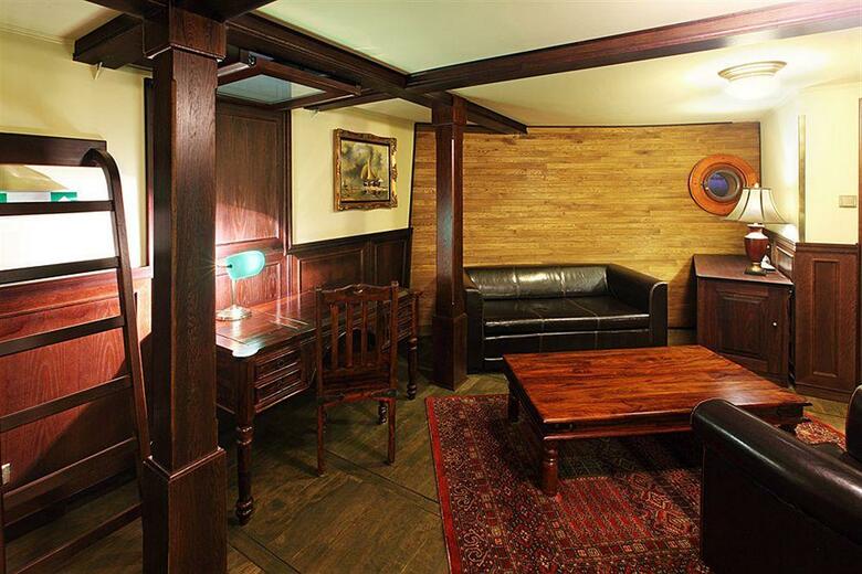 Boat Hotel Matylda
