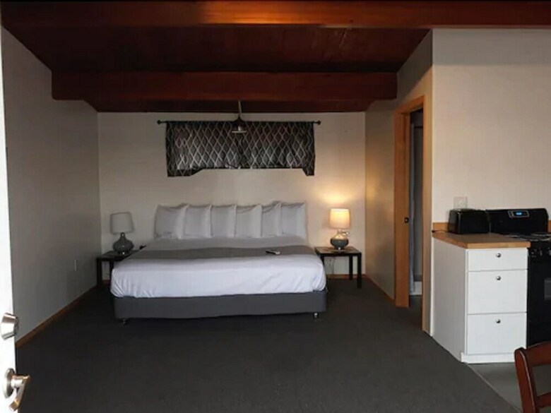 The Pioneer Motel