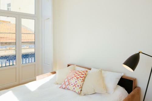 Traveling To Lisbon Alfama Apartments