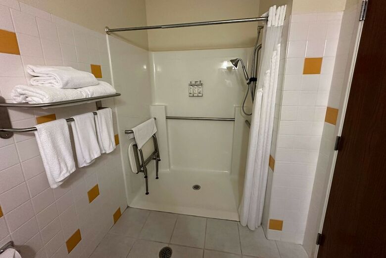 Hotel Holiday Inn Express Newell Chester