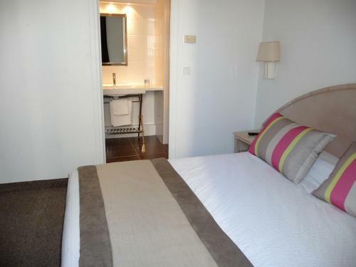 Hotel H�tel De Flore
