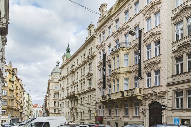 La Ballerina Hotel
