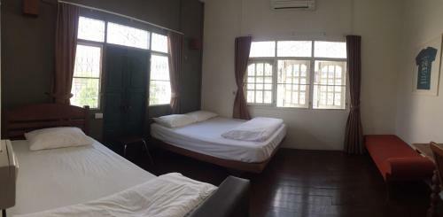 Posada Baan Rare Guesthouse