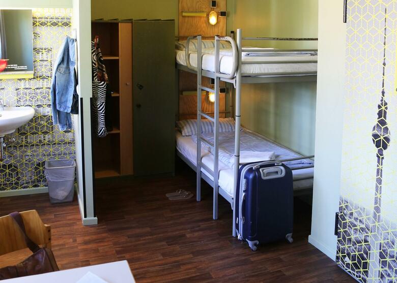 Apartamentos Amstel House Hostel