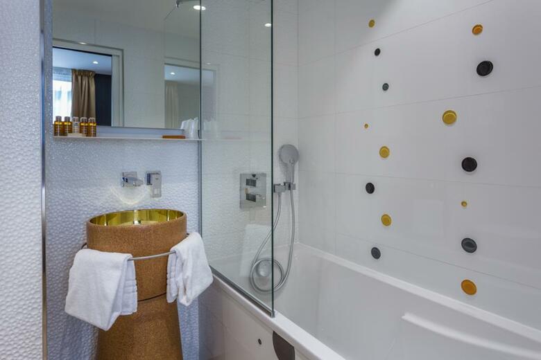 Hotel California Saint Germain