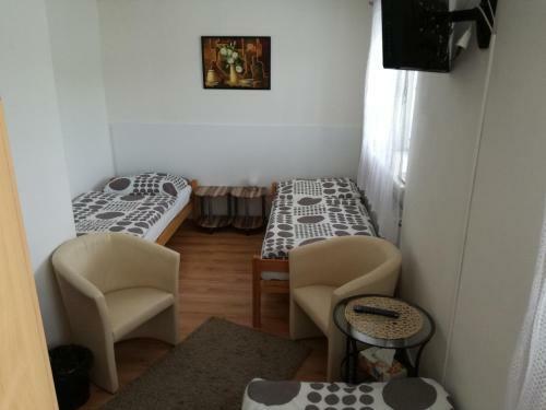 Hostal Penzion �?�n