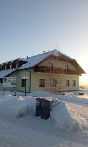 Hostal Penzion Bene?ova Hora