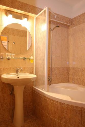 Bonato Hotel