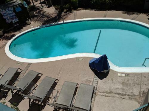 Hotel Tarzana Inn