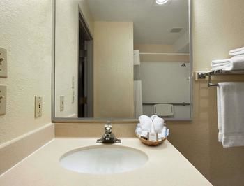 Hotel Baymont Inn & Suites - Lincoln