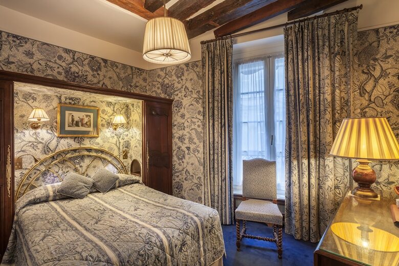 Hotel Saint Germain Des Pr�s