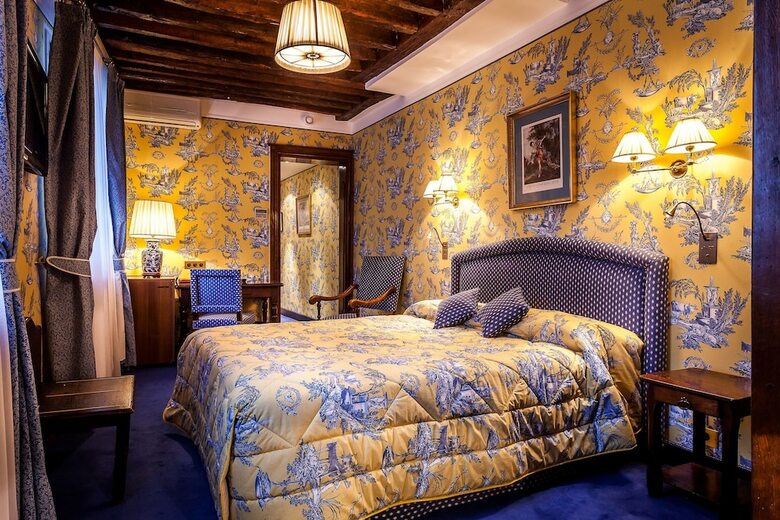 Hotel Saint Germain Des Pr�s