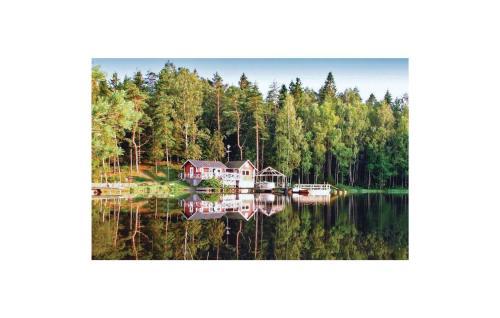 Holiday Home Laxforsen �lvs�kersv. Kungsbacka