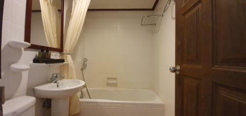 Hotel Isle Beach Resort