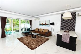 Tabaluga Pool Villas