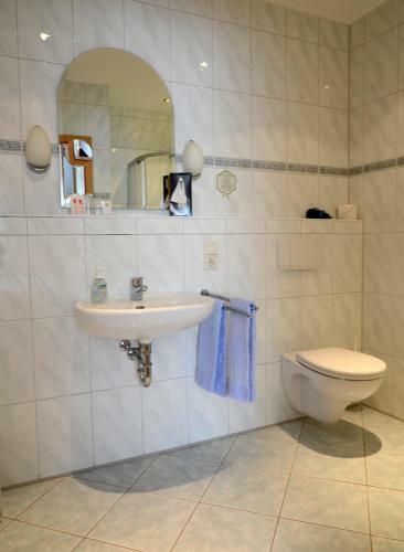 Hostal Hotel Kruse Zum Hollotal